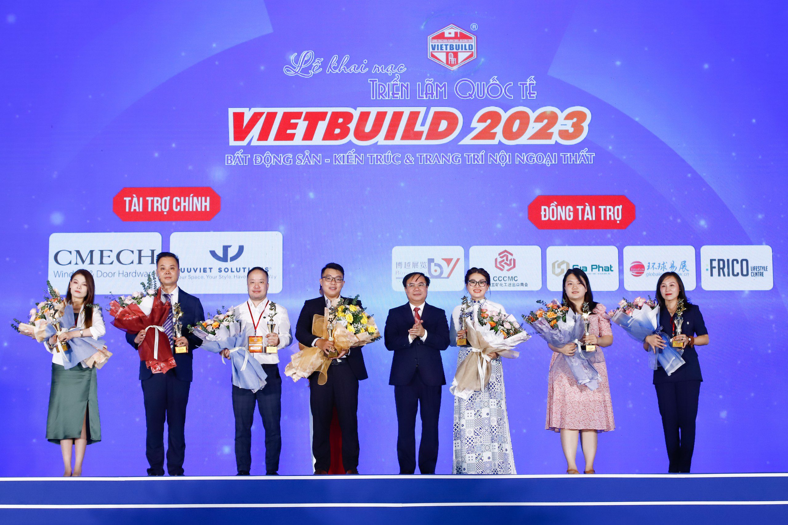Giải pháp Ưu Việt nhà tài trợ chính cho sự kiện Vietbuild 2023