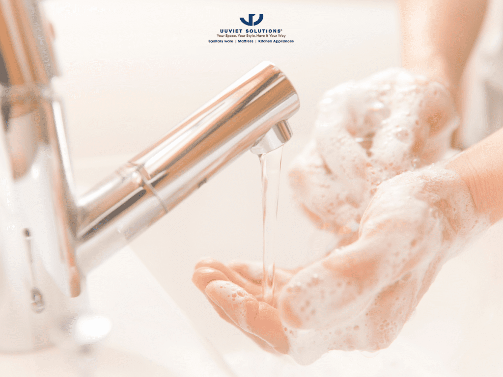 Rửa tay bằng xà phòng để diệt vi khuẩn
